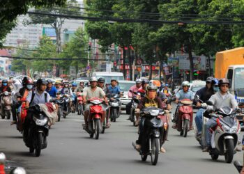 Vietnam’s Oil Buffer Faces Pressure as the Iran War Disrupts Global Oil Flows