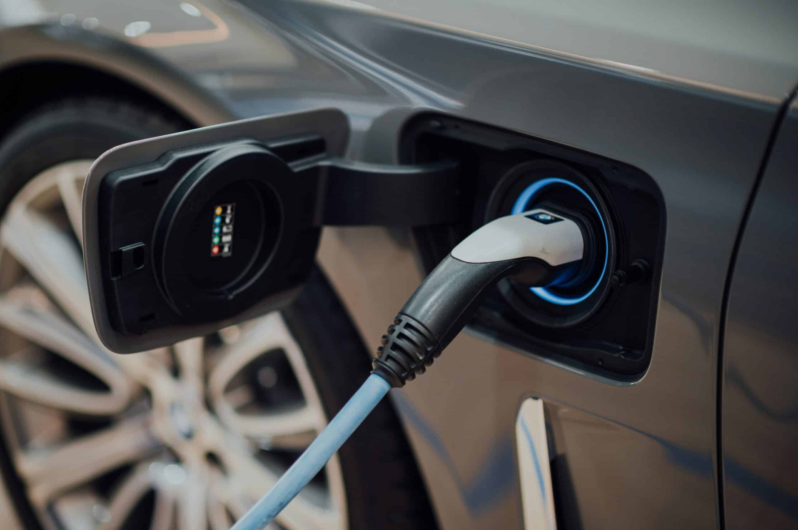 EV Tax Breaks Will Fail Without Charging and Power-Sector Reform