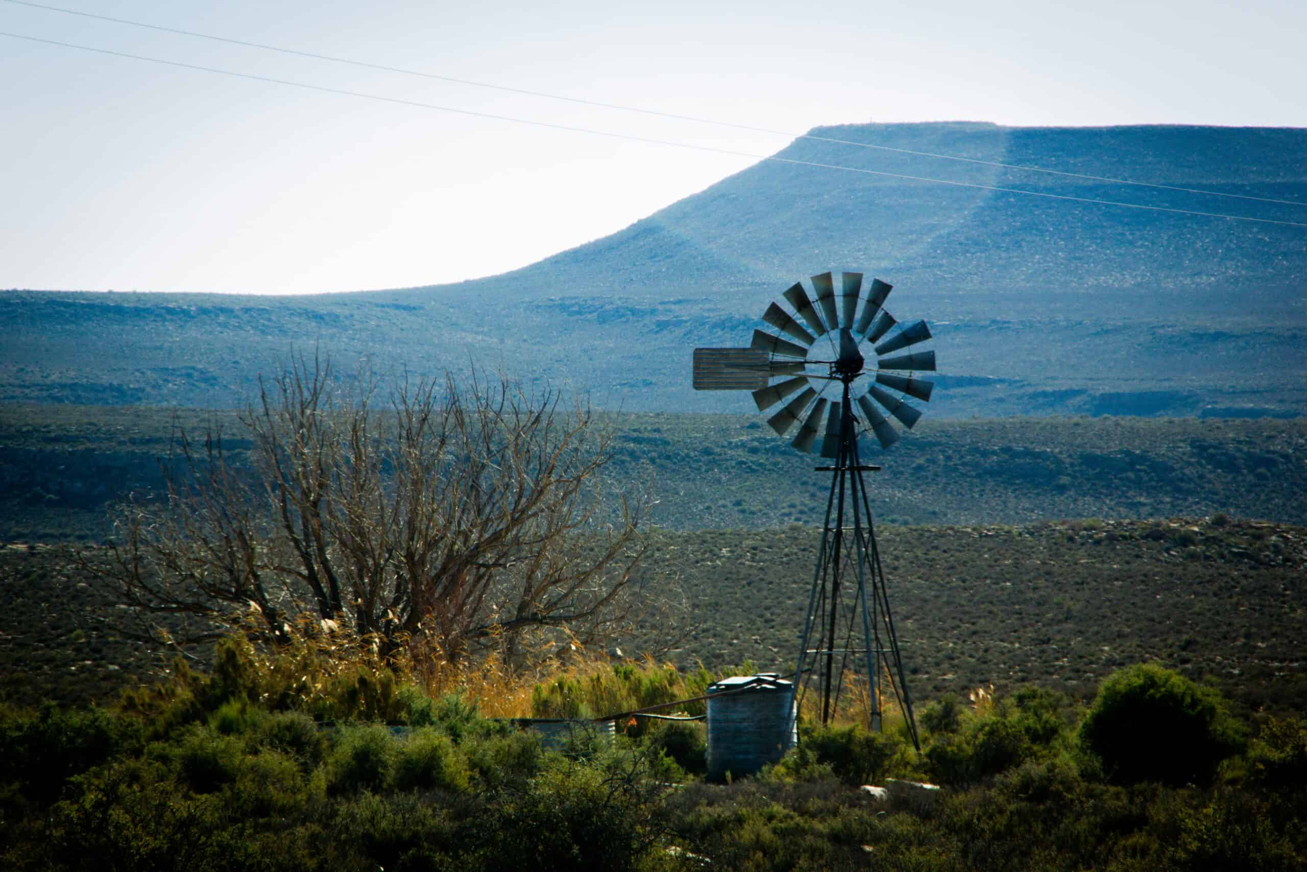 Zimbabwe’s Forgotten Water-Pumping Windmills Hint at Wind Power Potential