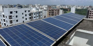 Bangladesh Turns to Rooftop Solar Amid Energy Crisis
