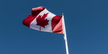 Trump Trade War Could Be a Catalyst to Speed Canada’s Energy Transition, Experts Say