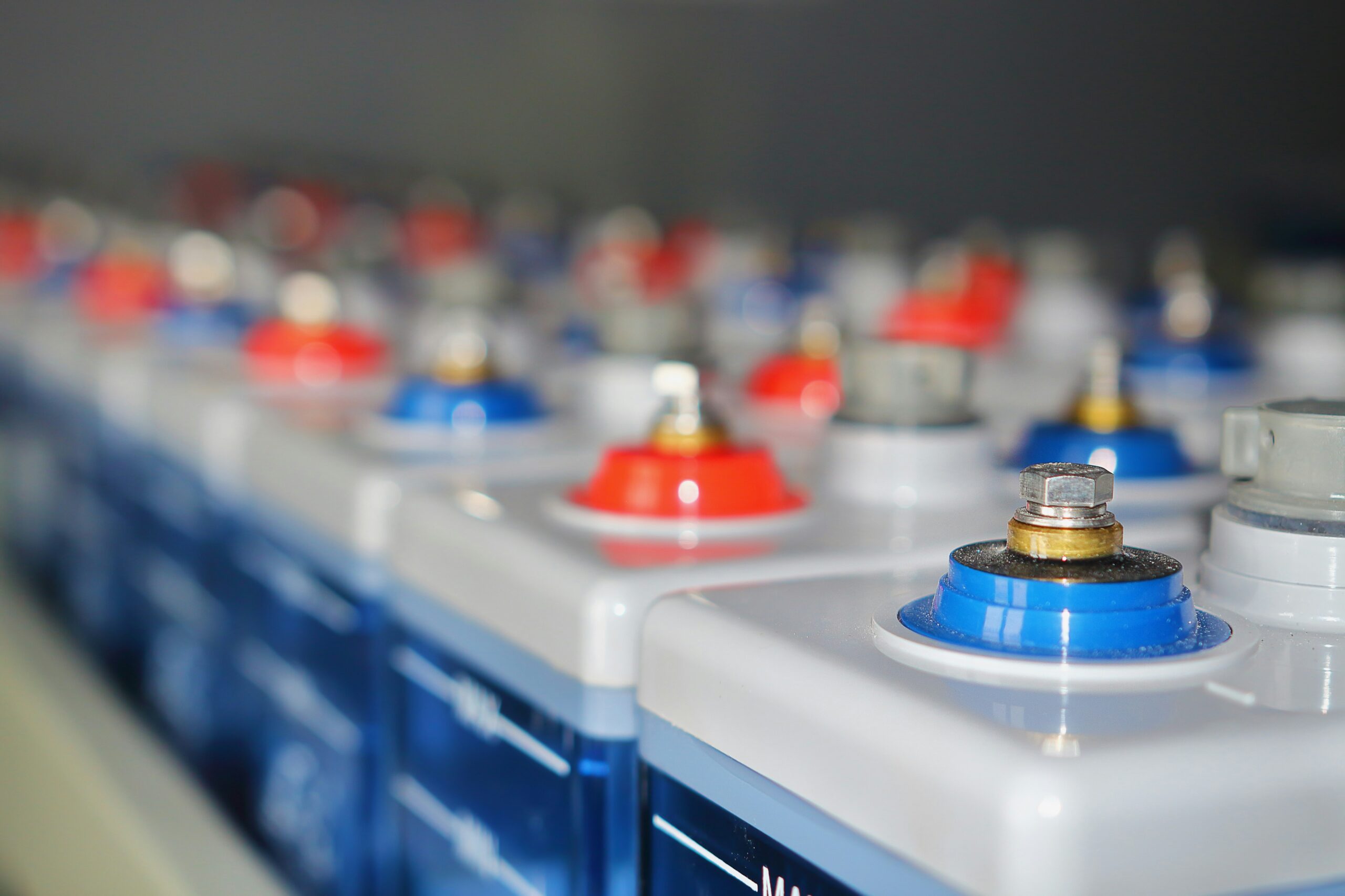 The Battery Industry Prepares for the Next Phase of Energy Storage Growth